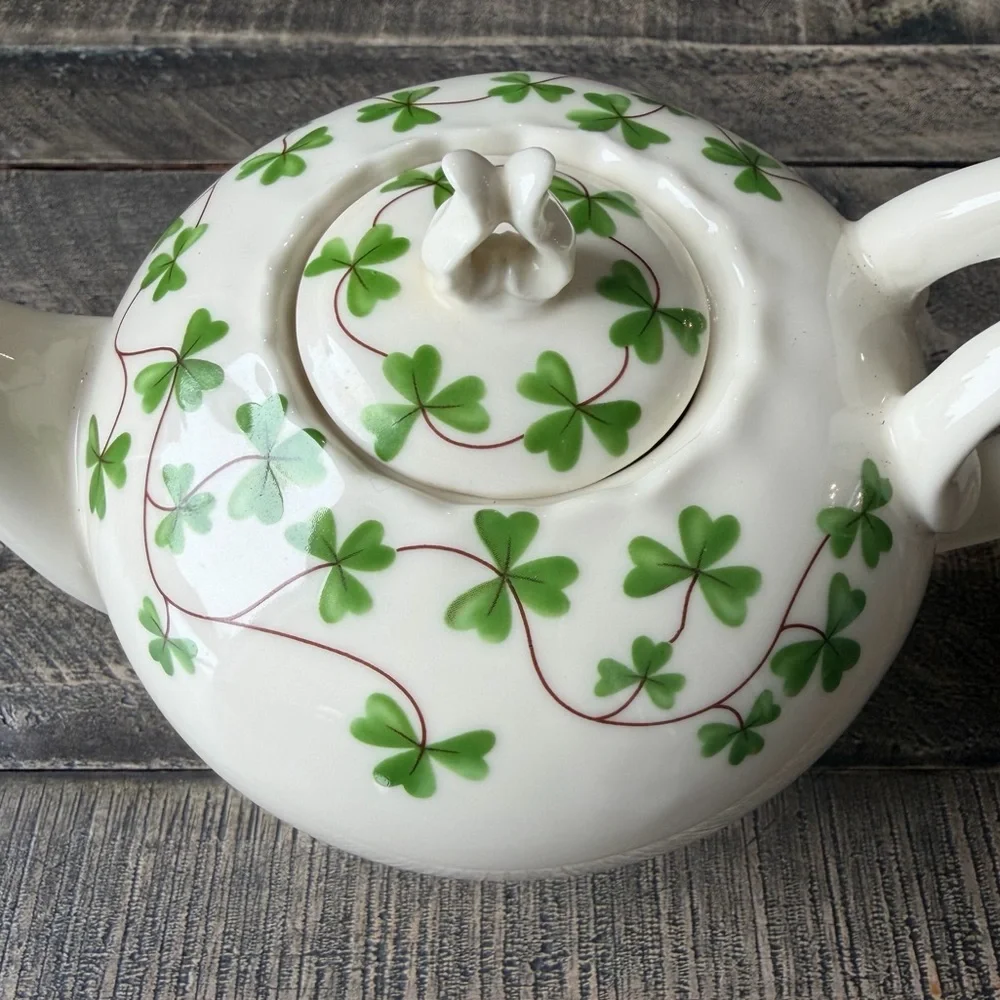 ☘️ Shannon Godinger Irish Shamrock Clover Footed Tea Pot☘️ - Picture 4 of 7